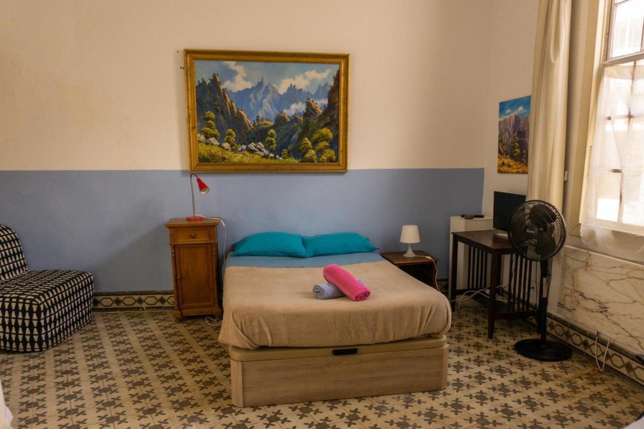 Hostel Albergue La Casa Encantada El Paso Bagian luar foto