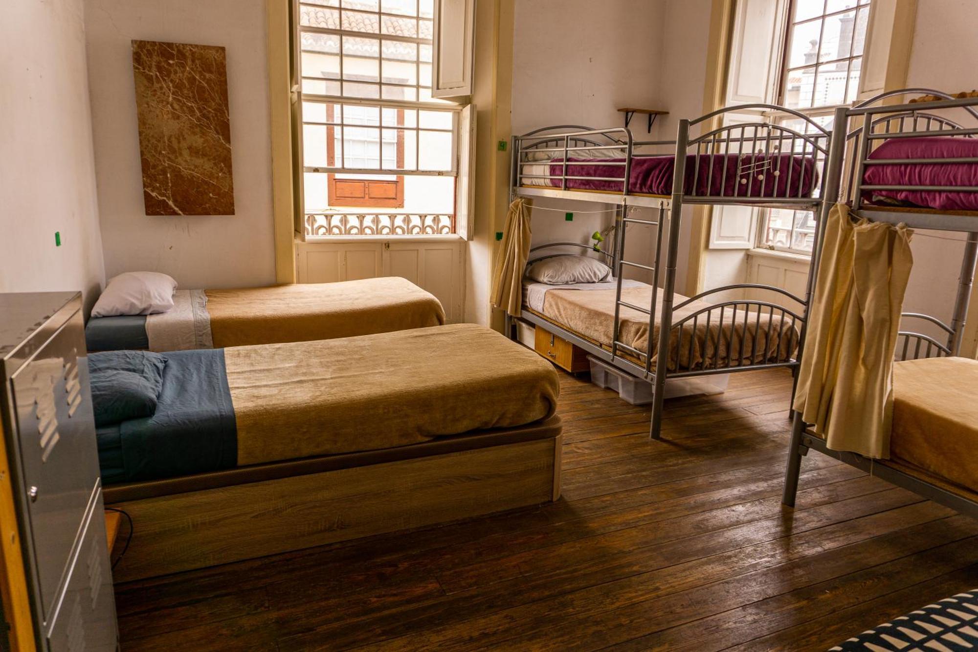 Hostel Albergue La Casa Encantada El Paso Bagian luar foto