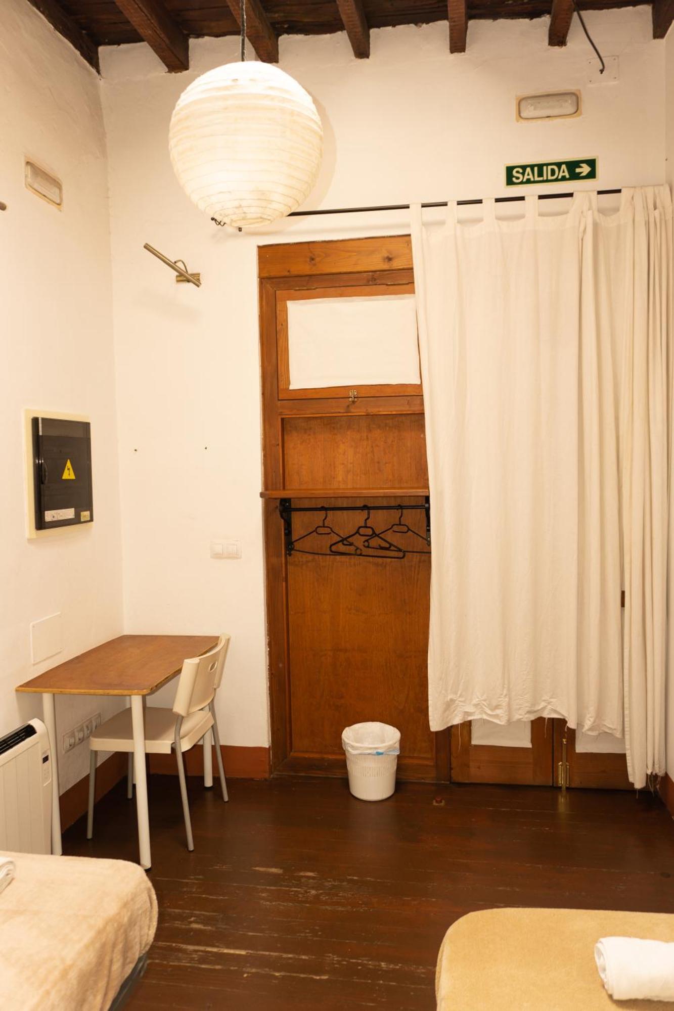 Hostel Albergue La Casa Encantada El Paso Bagian luar foto